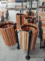 basurero de madera ornamental
